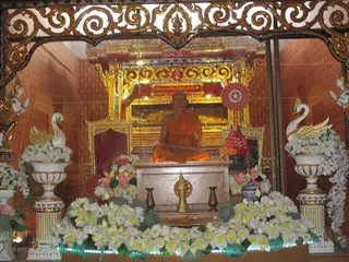 วัดสระแก้ว