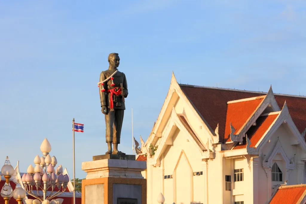 อนุสาวรีย์พระยาภักดีชุมพล