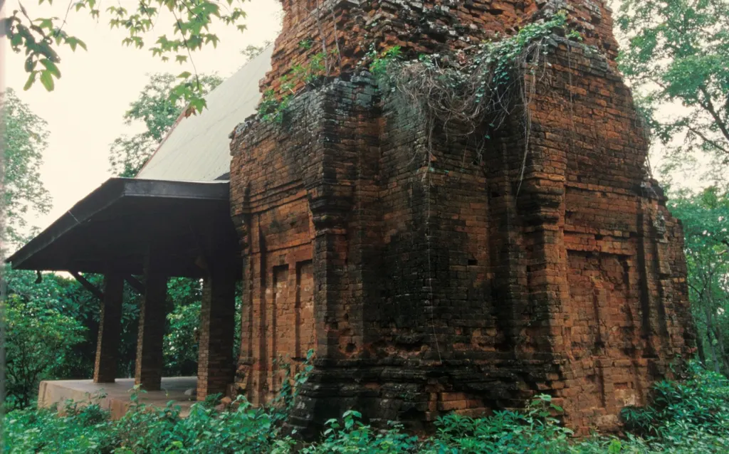 ปราสาทเขาโล้น