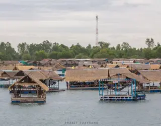 ทะเลสาบทุ่งกุลา