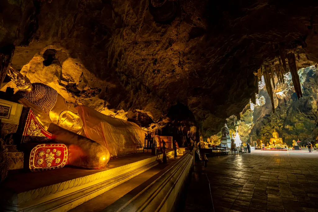 ถ้ำเขาหลวง